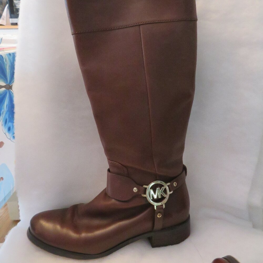 MK Gold Logo boots